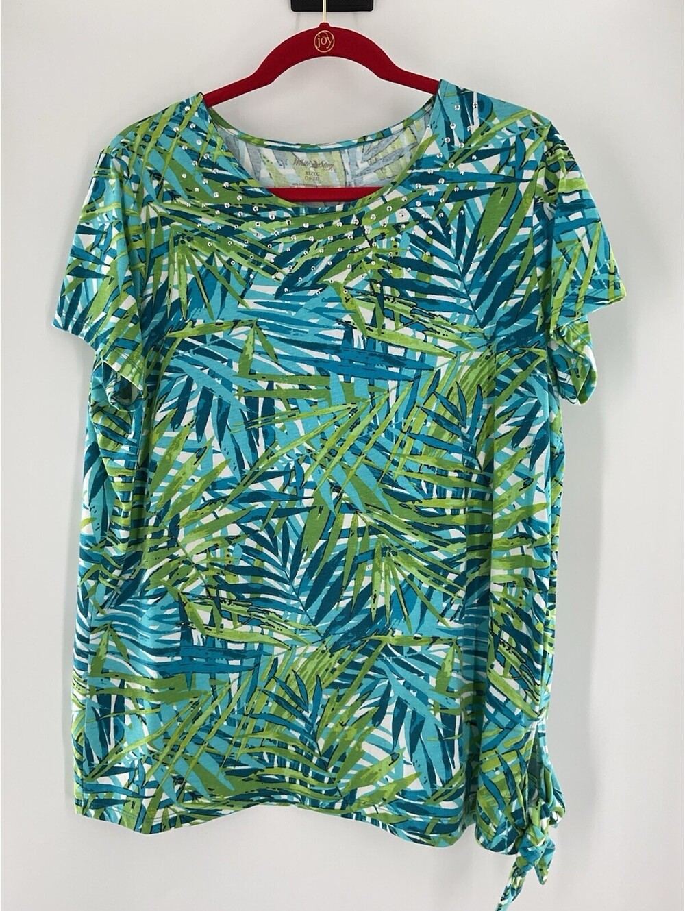 White Stag Women’s XL Colorful Plant Embellished Shirt 108